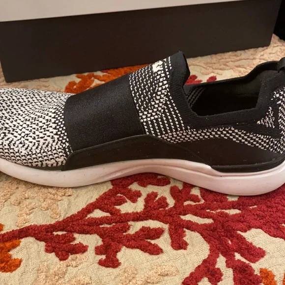 Athletic Propulsion Lab Men’s techloom bliss size 9 Like New - Picture 6 of 8